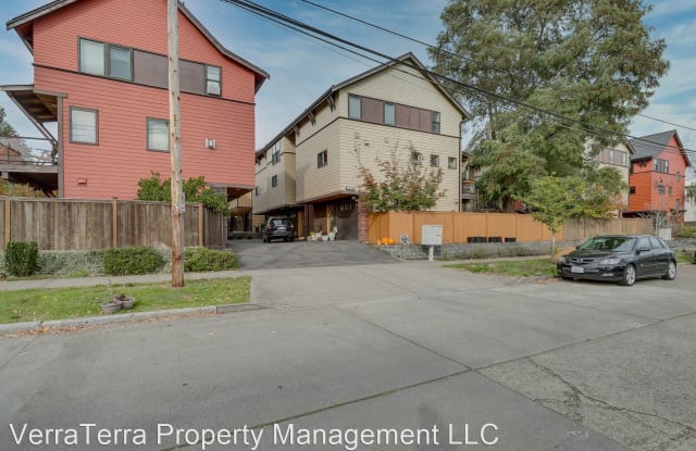 1412 NW 67th St Unit C - 1412 Northwest 67th Street, Seattle, WA 98117