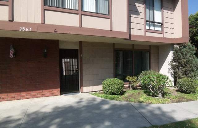 Two Story 4 BR 2.5 BA Condo With 2 Car Garage photos photos