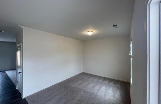 133 Verona Drive NW Gallery 4