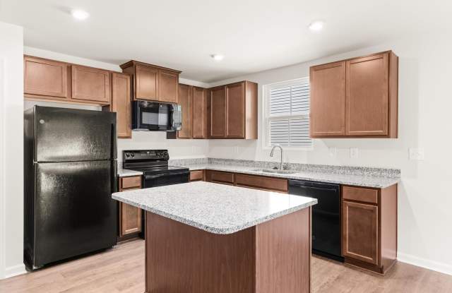 38551 Winterberry Drive Gallery 4