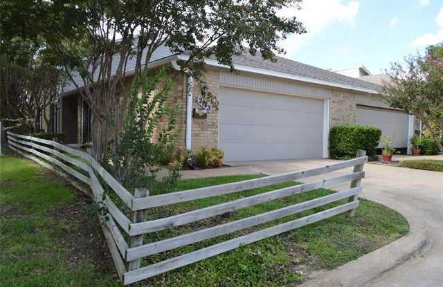 2143 Country Villa Drive - 2143 Country Villa Drive, Carrollton, TX 75006