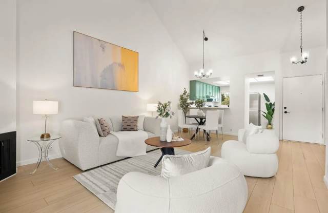 1050 Summermist Ct Gallery 1