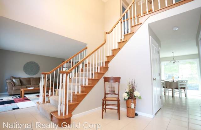 8700 Highwood Way Gallery 3