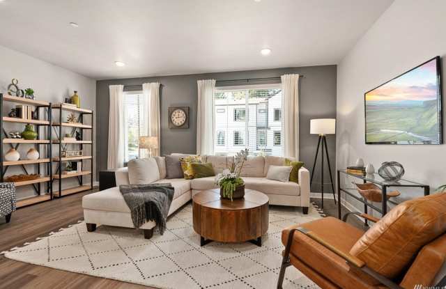 Beautiful recently built 3 bedroom 2.5 bathroom townhome in Lake Stevens!! photos photos