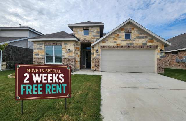 Free Rent / Navarro Ranch  4/3/2 with a Bonus Room / Fridge Included/ Covered Patio / Fenced in Yard /  Navarro ISD *2 weeks free rent* Gallery 1