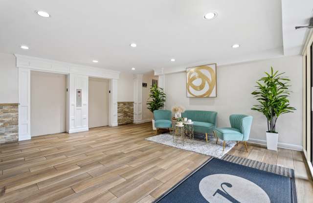 Aspen at Lake Trail Gallery 4