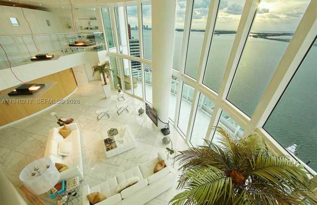 1643 Brickell Ave Gallery 2