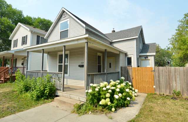 Updated 5 Bedroom House for Rent Near Downtown! photos photos Updated 5 Bedroom House for Rent Near Downtown! photos photos