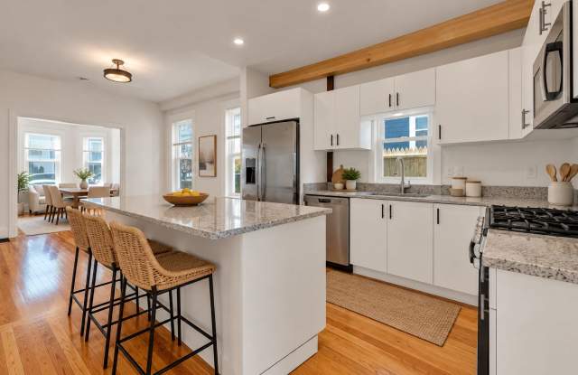 59 Sawyer Avenue Gallery 2