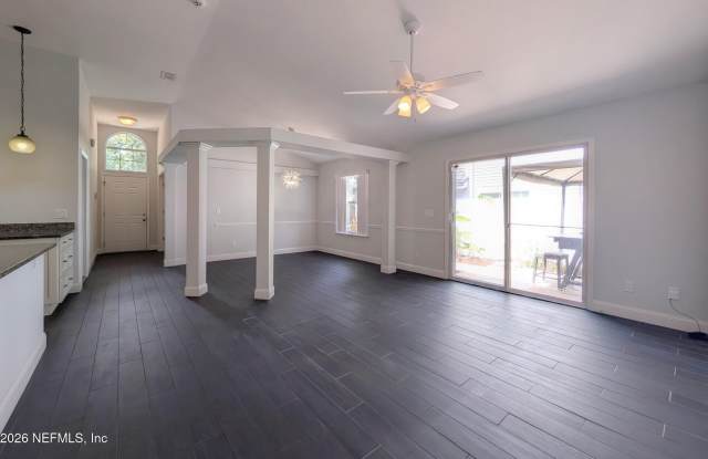 1649 OCEAN POND Court Gallery 4