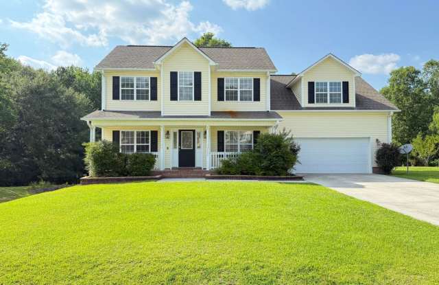 3 bedroom 2 1/2 bath located in Timber Creek Gallery 3