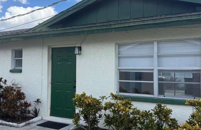 1811 MARBETH STREET - 1811 Marbeth Street, Vamo, FL 34231