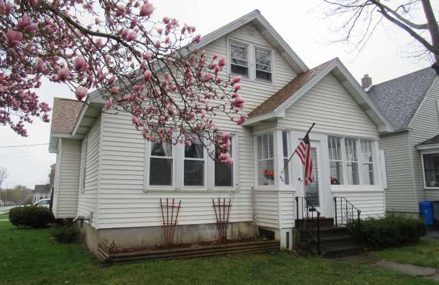 401 Parkwood Avenue photos photos