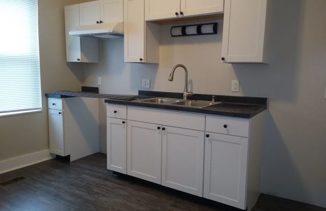 157 Grove Ave - 157 Grove Avenue, Dayton, OH 45404