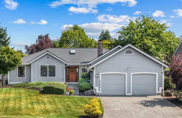 Lakeland Hills 3 bedroom 2 bathroom - Garage + Fully fenced yard! photos photos