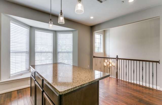 2524 Chambers Drive Gallery 3