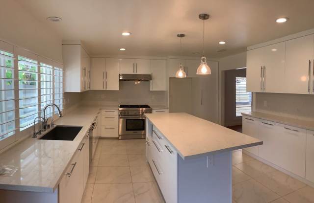 13526 Droxford St. Gallery 2