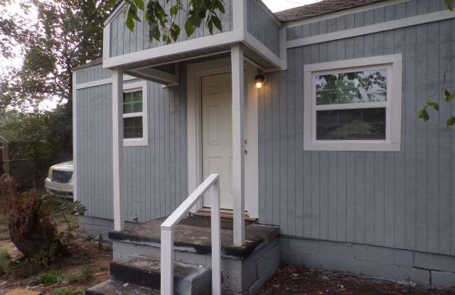 Great re-do, totally electric water included in rent photos photos