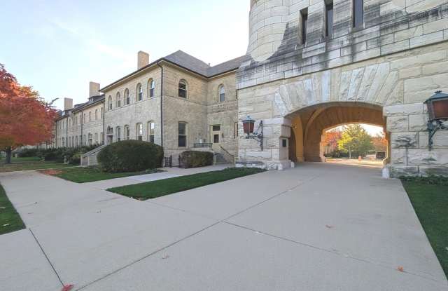 210 Leonard Wood S photos photos