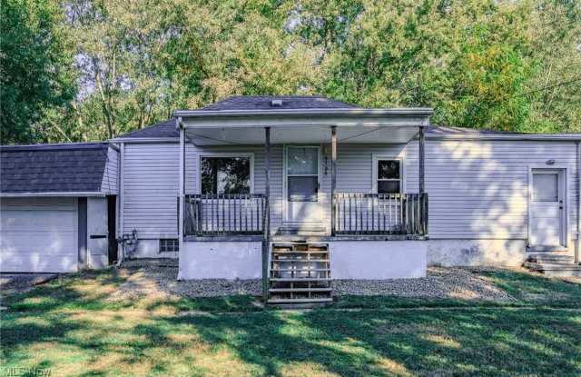 6198 Hillford Alley NE photos photos