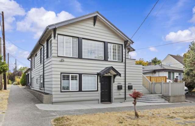 3903 SW Kenyon St. photos photos