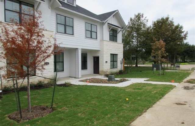 2104 Crescent Pointe Parkway photos photos