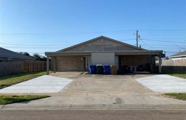 313 Easy Street unit: A photos photos