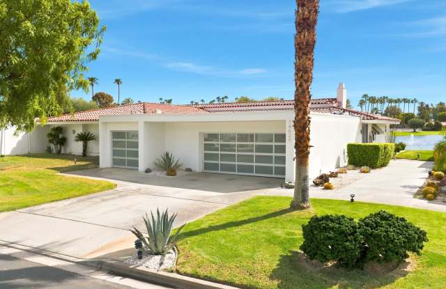 78025 Lago Drive Gallery 2
