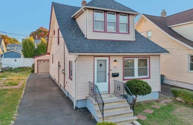 67 Kingsland St - 67 Kingsland Street, Essex County, NJ 07110