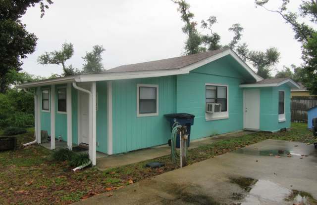 -- - 1710 Louise Avenue, Panama City, FL 32401