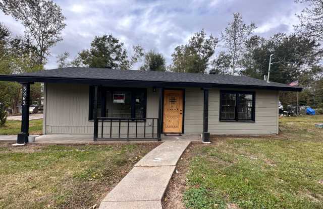 Remodeled 3/2! Gallery 1