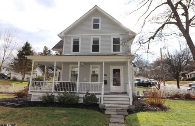 236 W Main St photos photos