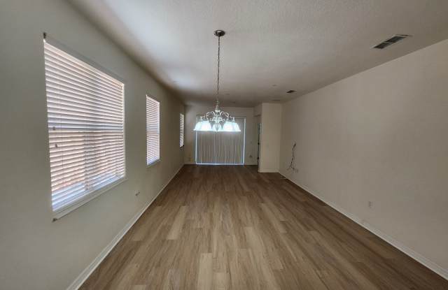 2370 Palm Tree Dr Gallery 4