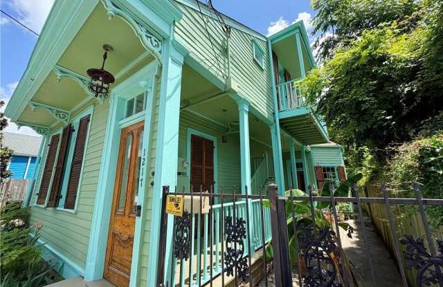 1217 KERLEREC Street Gallery 2