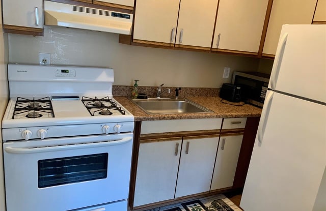 77 COLGATE ST - 77 Colgate St, Jersey City, NJ 07302