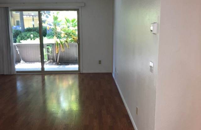 5938 Rancho Mission Rd. #127 Gallery 3