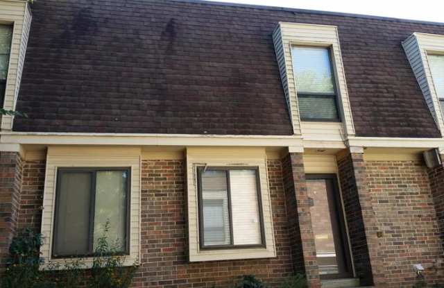 1898 E. Poplar Woods Cir #4 - 1898 Poplar Woods Circle East, Germantown, TN 38138