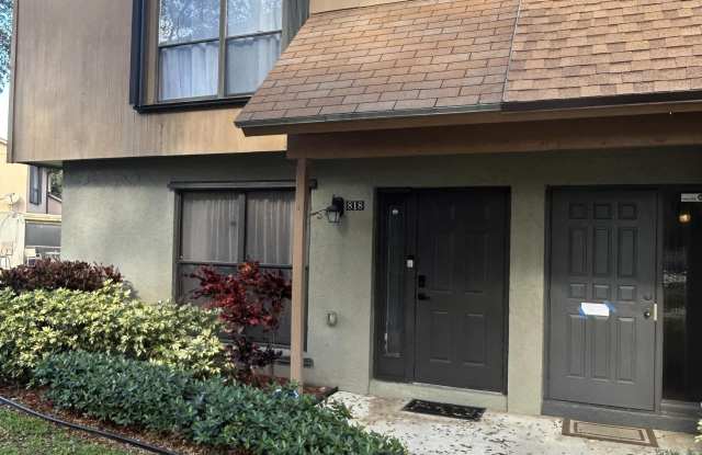 818 Sandtree Drive photos photos