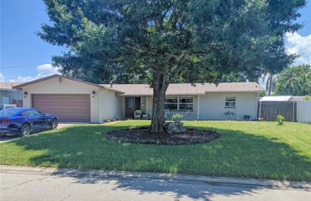 6872 15TH STREET S - 6872 15th Street South, St. Petersburg, FL 33705