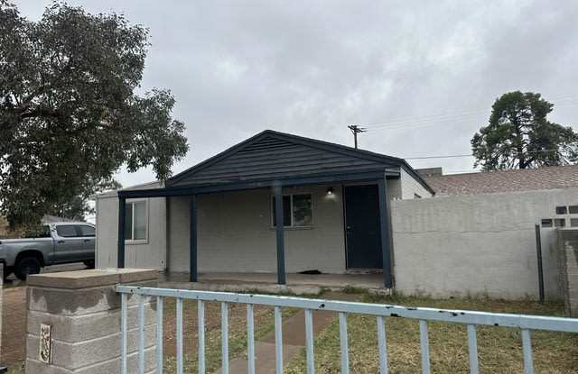 2111 East Sunland Vista photos photos 2111 East Sunland Vista photos photos