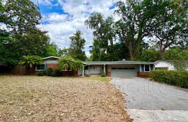 2543 Holly Point Rd W photos photos