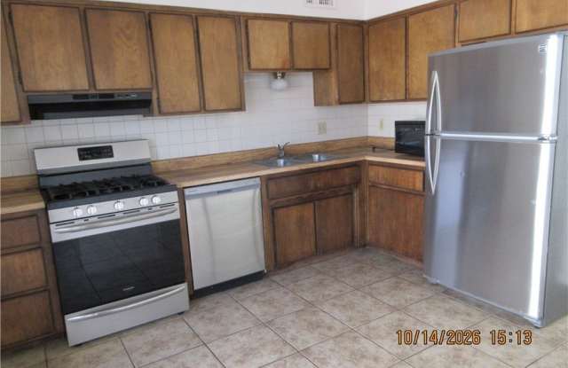 3546 Verdugo #B Gallery 3