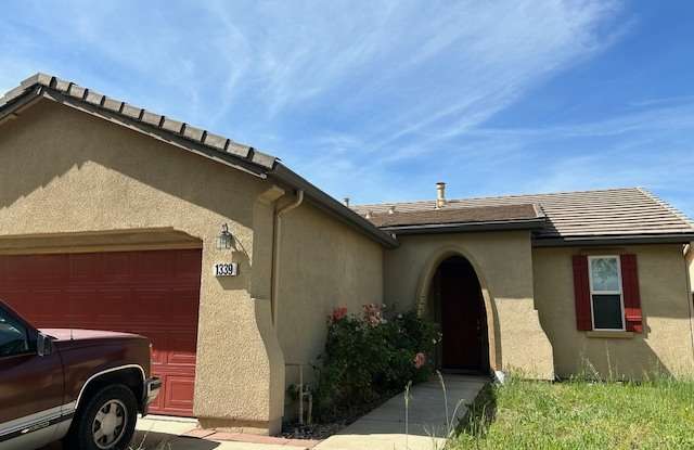 1339 Paddington Way photos photos