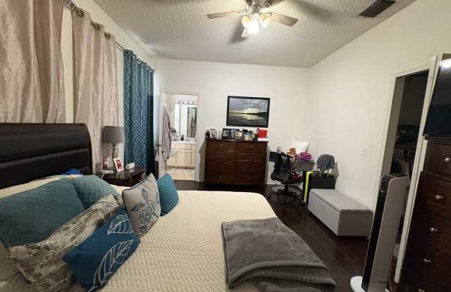 8807 Metheny Circle Gallery 3