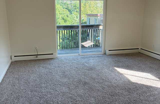 4047 Reading Rd photos photos