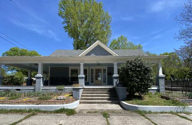 101 South Briggs Avenue photos photos