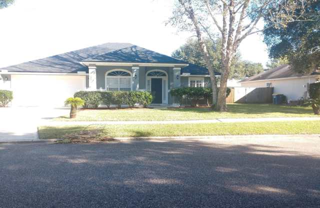 14019 CRESTWICK Drive W Gallery 2