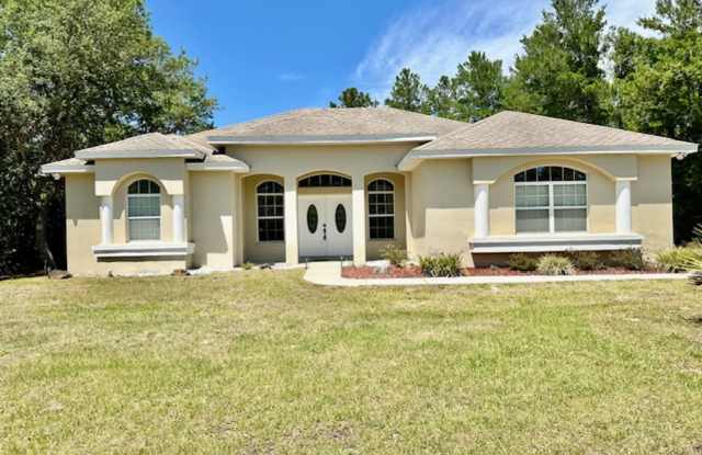 4 Bedroom / 2 Bath Home in Royal Trails photos photos