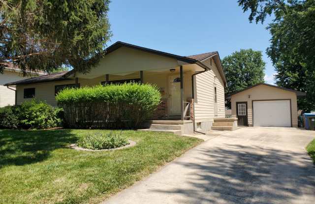 FOR RENT- Crestline Ave- Gorgeous Home in Quiet Mercy One Neighborhood! - 2787 Crestline Avenue, Waterloo, IA 50702