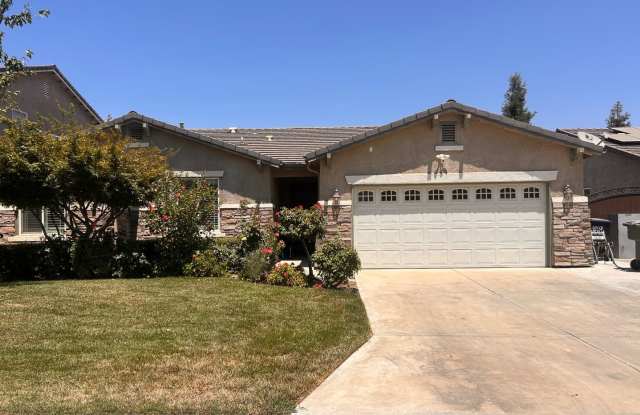 Great home for rent in Visalia photos photos